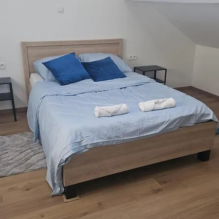 Chez Corine Et Charlie *