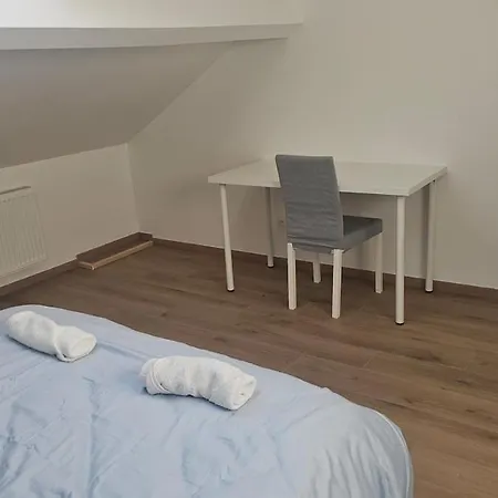 Chez Corine Et Charlie דירה *