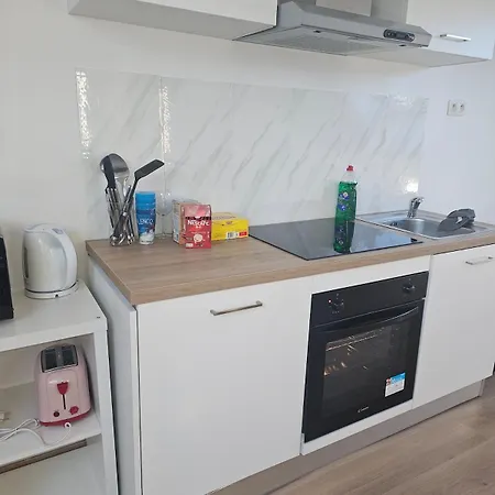Apartman Chez Corine Et Charlie Mons