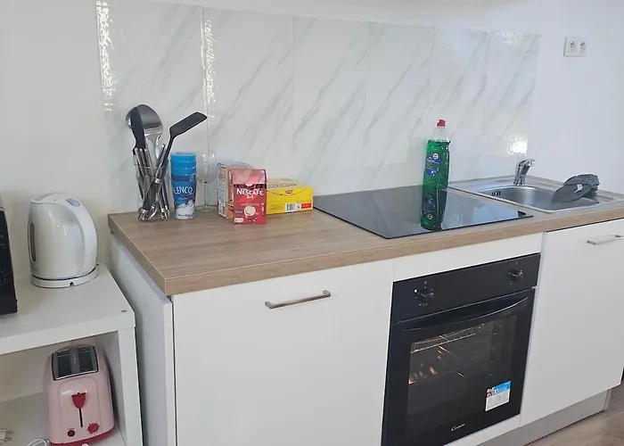 דירה Chez Corine Et Charlie מונס