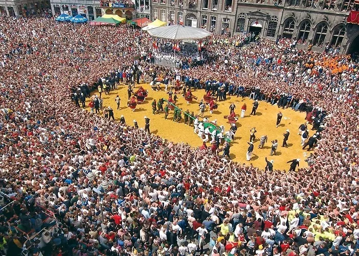 Chez Corine Et Charlie דירה *